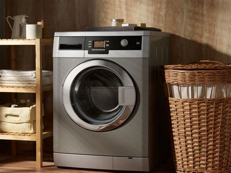 6 Things You Should Never Do to Your Washing Machine