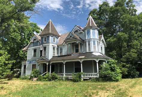 Save This Old House ~ c.1900 Missouri Queen Anne Under $38K ~ Off ...