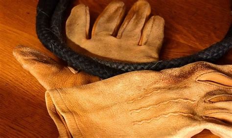 12 Best Leather Work Gloves for Any Type of Job