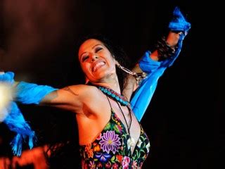 Lila Downs biography, birth date, birth place and pictures