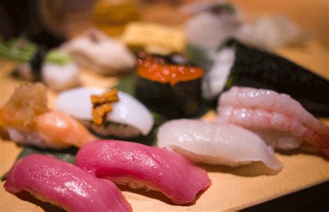 Sushi Sashimi GIF - Find & Share on GIPHY