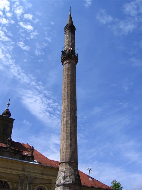 File:IMG 0486 - Hungary, Eger - Minaret.JPG - Wikimedia Commons