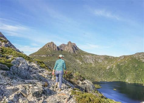 8 Best Cradle Mountain Walks (WITH ICONIC VIEWS AND MORE)