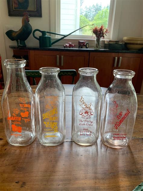 10 ANTIQUE VINTAGE DAIRY COW FARM MILK BOTTLES WITH VINTAGE MILK ...