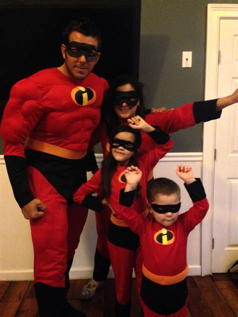 Incredibles family costumes | Family halloween costumes, Family ...