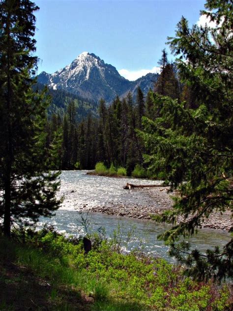 Lowman, Idaho, via Twitter | Scenery, Scenic, Countryside