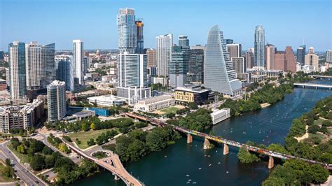 Why Is Everyone Moving to Austin, Texas? | Bramlett Residential