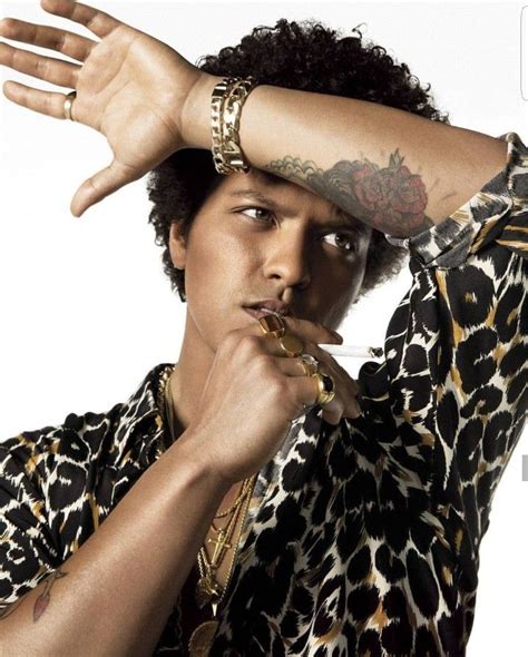 These eyes.. | Bruno mars, Celebrities, Mars