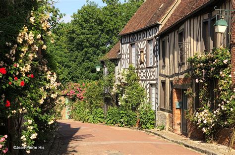 Les galeries d'art de Gerberoy, Les Plus Beaux Villages de France