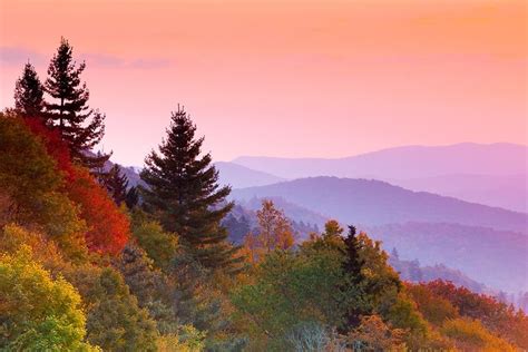 When is the Best Time to See Smoky Mountain Fall Colors? | Great smoky ...