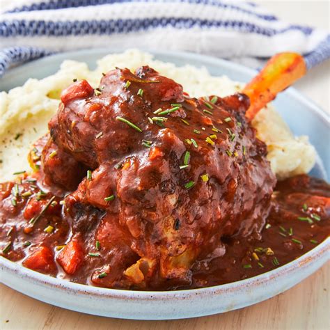 Best Lamb Shanks Recipe - How To Make Braised Lamb Shanks