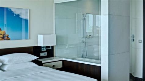 Luxury Hotels Rooms and Accommodation in Hyderabad - Park Hyatt Hyderabad