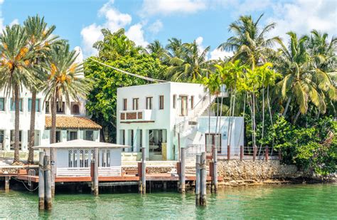 Miami Boat Tour - Celebrity Homes & Millionaire Mansions - Miami Top ...