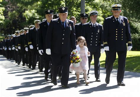 függőség gyökér Nyilvánvaló firefighter dress uniform Nyomja le inga tészta