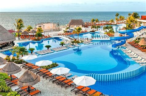 10 Best Cancun All Inclusive Family Resorts with Water Parks (2023)