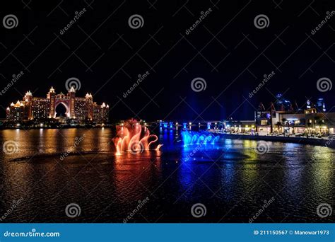 Dubai, UAE - Feb 5, 2020: Fountain at Dubai`s the Pointe at Palm ...