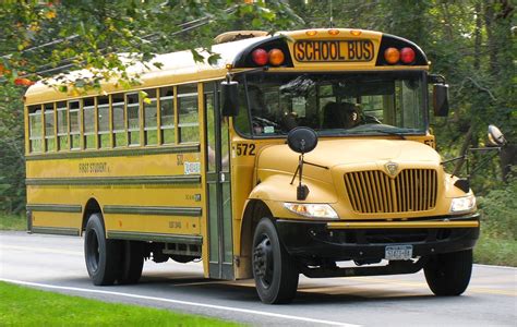 School bus - Wikipedia