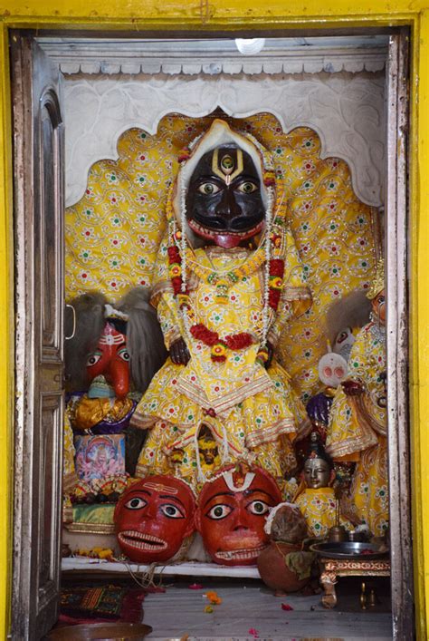 Narsingh Ji Temple – Brijwale