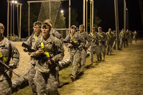 Female Soldier successfully completes 2nd pre-Ranger course | Article ...