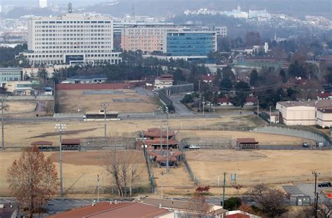 US speeds up return of Yongsan Garrison site - The Korea Times