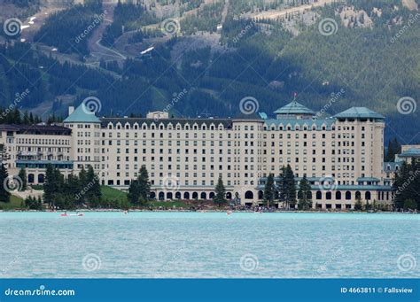 Hotel in lake louise stock image. Image of landscape, historic - 4663811