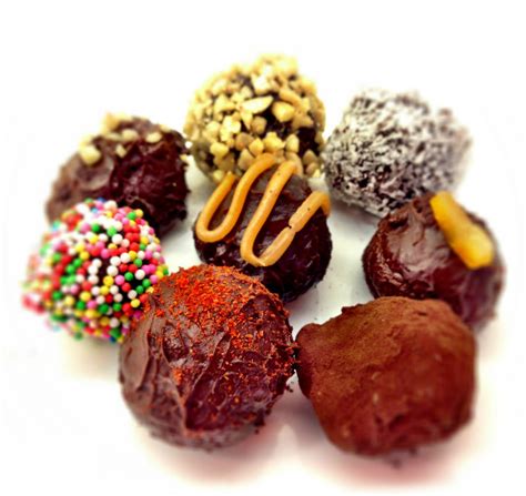 Chocolate Pralines - Cooking Class Singapore