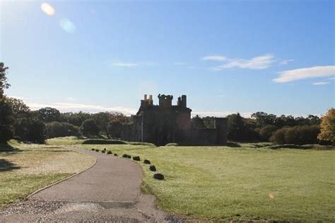 Our Maxwell family's historic castle - Review of Caerlaverock Castle ...