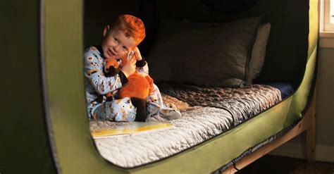 Privacy Pop Bed Tent Helps Kids Sleep | POPSUGAR Family