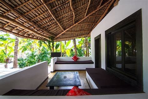 Blue Moon Resort Rooms: Pictures & Reviews - Tripadvisor