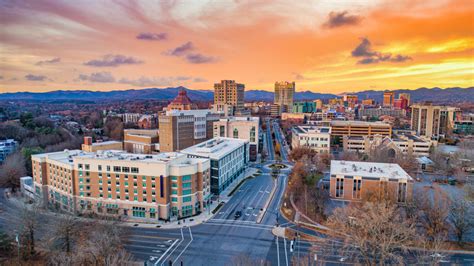 The Ultimate Weekend In Asheville Itinerary - Southern Trippers