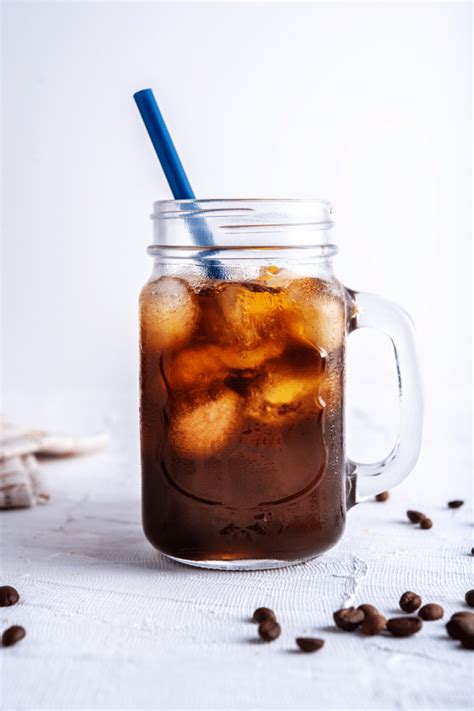 How to Make the Best Cold Brew Coffee at Home - Fed & Fit