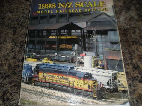 N-scale Train "Walthers 1998 Model Railroad Catalog"