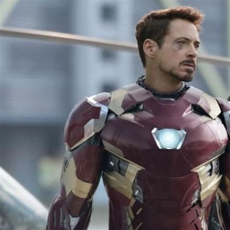 Tony Stark Iron Man Suit