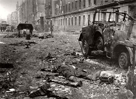 Vintage: historic photos of The Battle of Berlin (1945) | MONOVISIONS ...