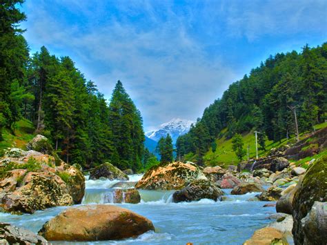 Natural Beauty Of Kashmir Valley – Unusual Places