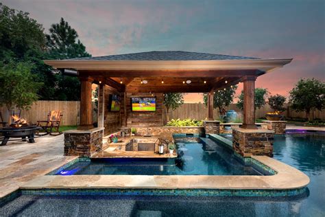 10+ Outdoor Kitchen Ideas With Pool