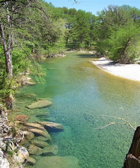 Frio River Cabins - Leakey, TX 78873