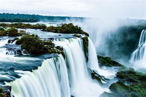 Iguazú Falls - The World’s Largest Waterfalls | Argentina Tour