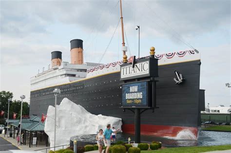 Experiencing the Titanic Museum with Kids in Branson, MO #explorebranson