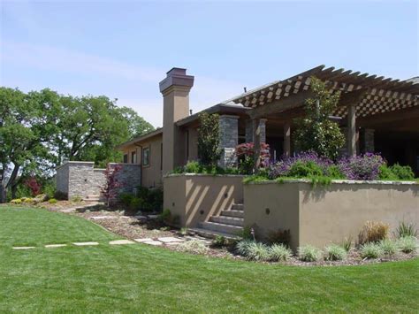 Tuscan Villa - GardenCrafters