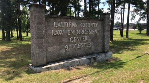 Investigation: Laurens County inmate found dead