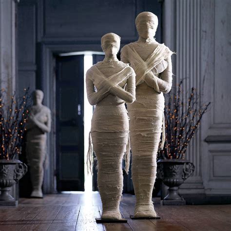 Life-Size Wrapped Mummy Statues | The Green Head