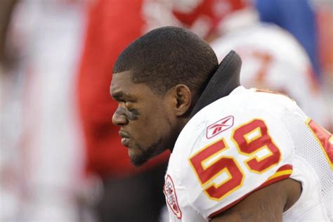 NFL Players Concerned About TBI After Fellow Player Commits Suicide ...