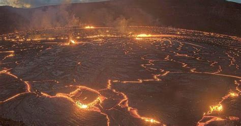 Hawaii Volcano Kilauea Erupts Again After Weekslong Pause - The New ...