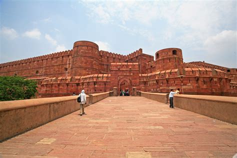 Agra Fort Histroy, Facts, Location & Picture - Agra,