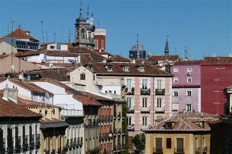 Historical Centre & Old Town Private Walking Tour 2023 - Madrid