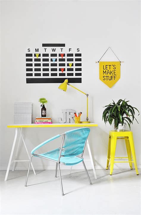 » MY DIY | Chalkboard Tape Wall Calendar