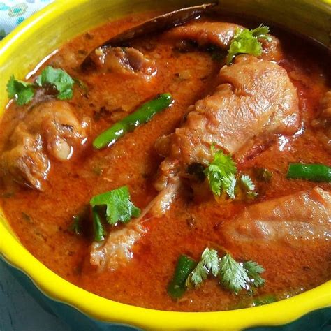 Dhaba Style Chicken Curry Recipe - Spoons Of Flavor