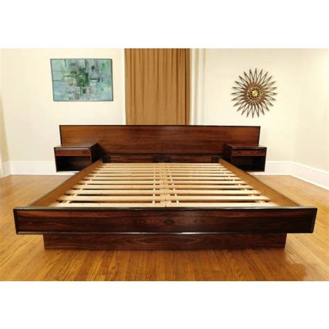 Westnofa Danish Modern Rosewood California King Platform Bed & Floating ...