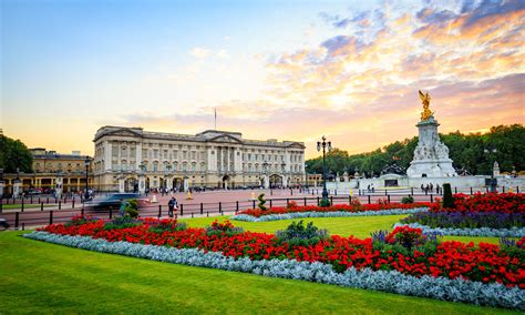 Americans vote Buckingham Palace top landmark to see in the UK - Maiden ...